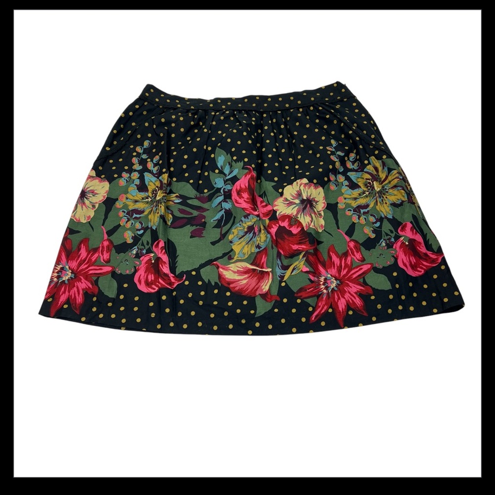 Coco & Chase Black and Red Floral women's Floral Mini Skirt with Pockets Size M